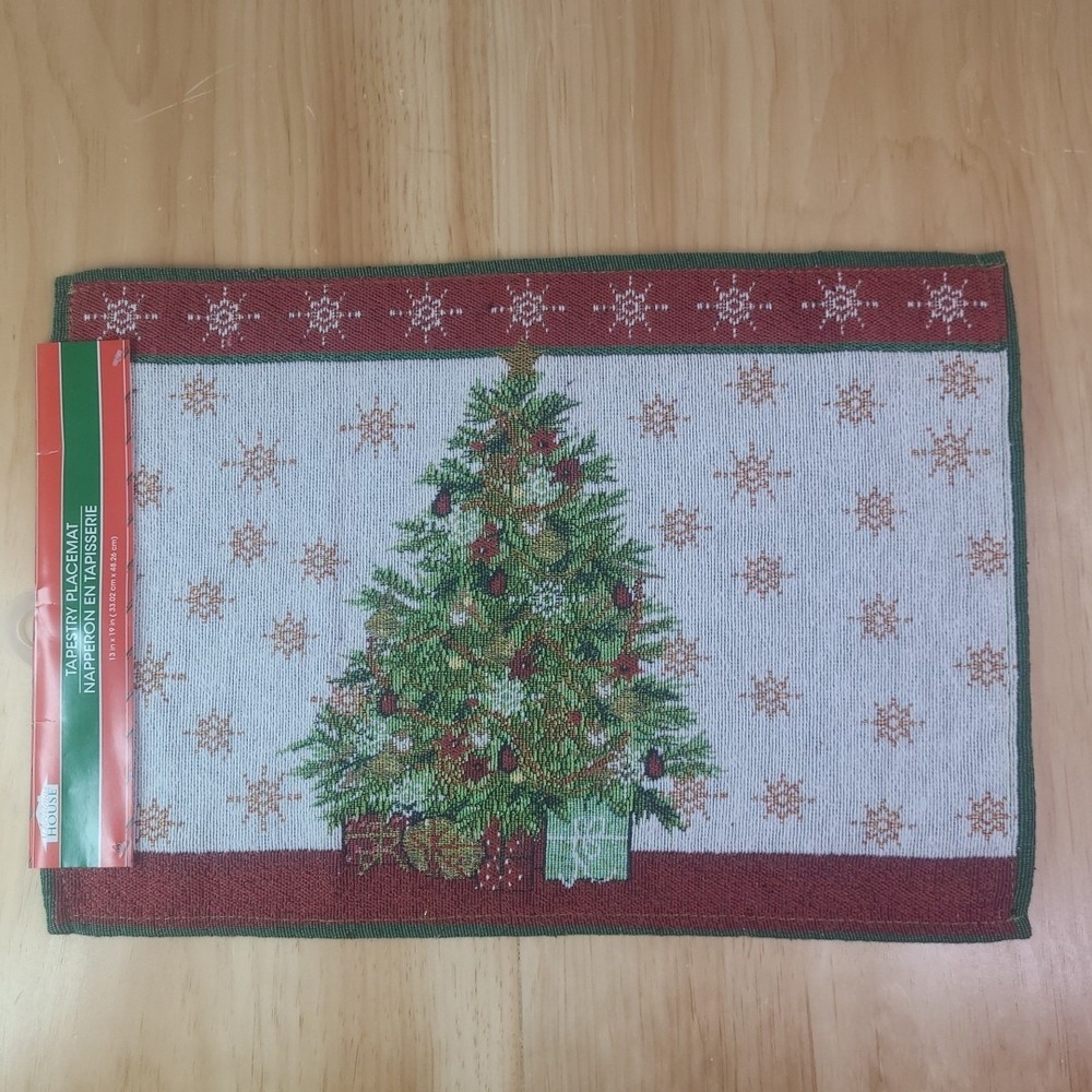 Christmas House Christmas Tree Holiday Tapestry‎ Placemat 13" x 19" NWT